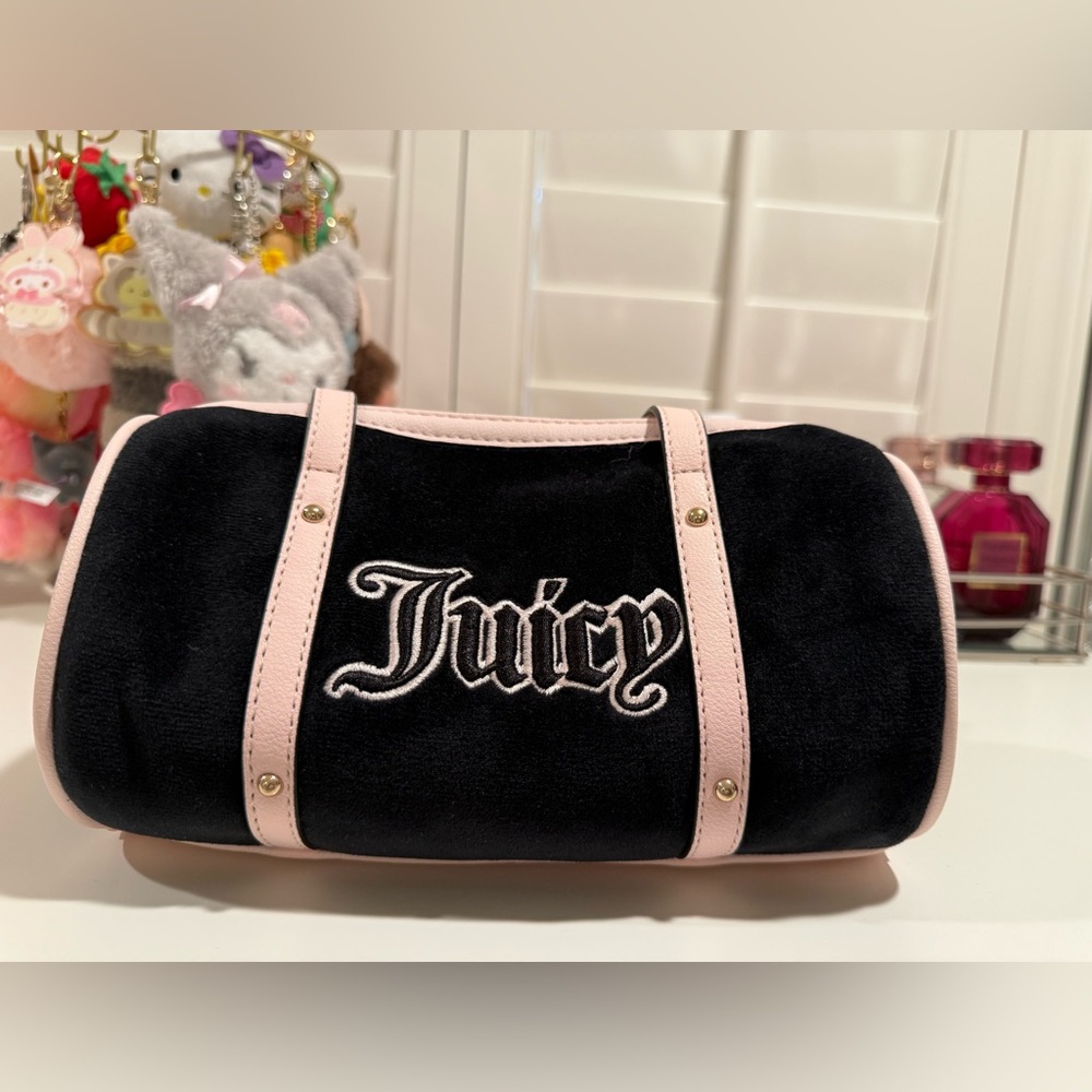 Juicy Couture Barrel Bag